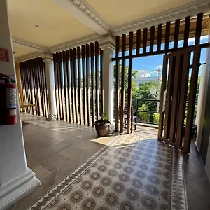 Center 3* Cancun